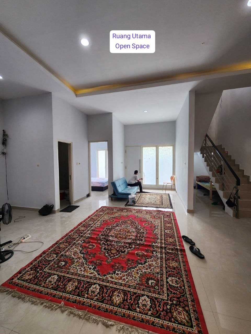 Rumah Karah Agung, Ketintang, Surabaya — Foto 7