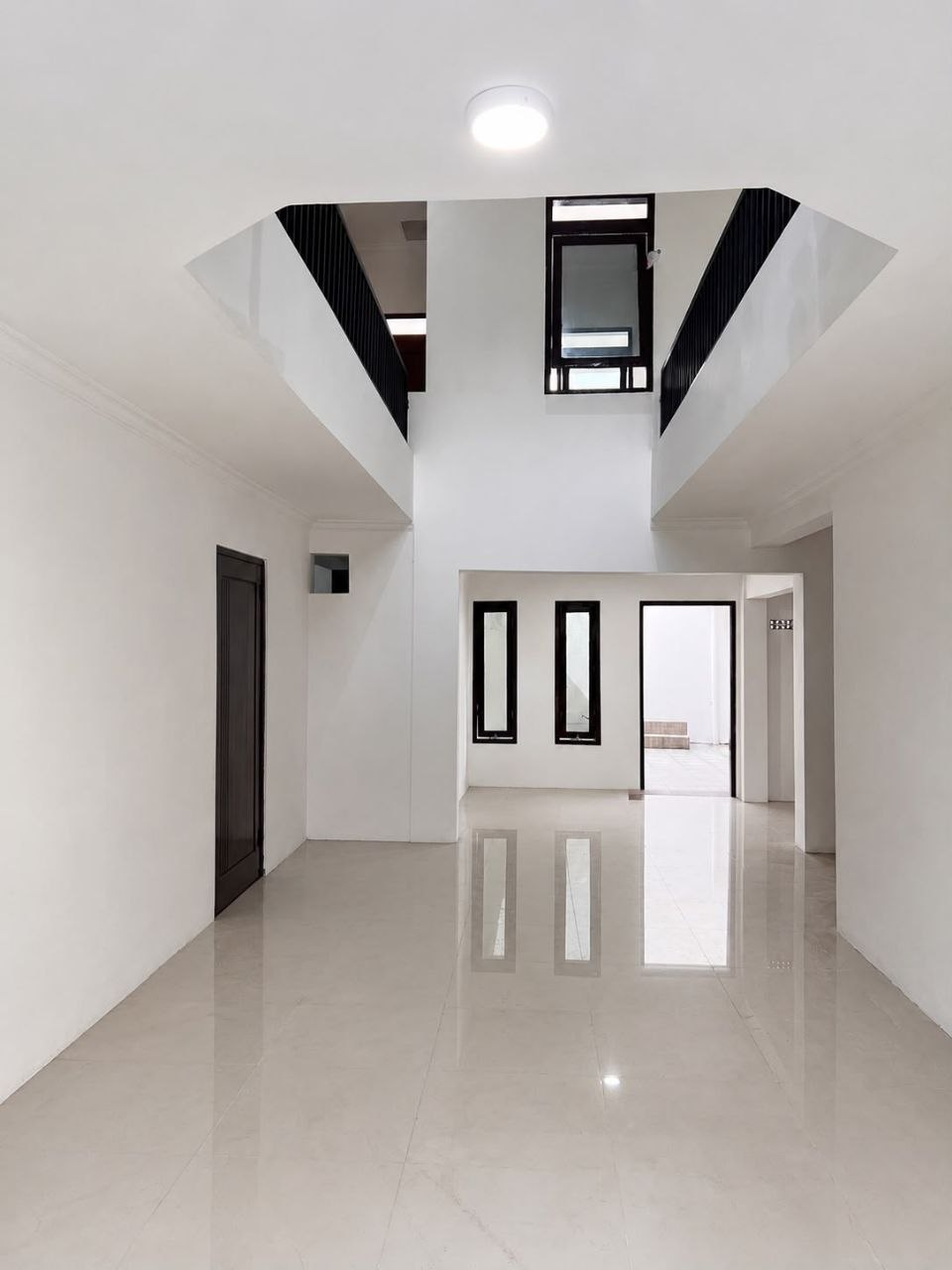 DIJUAL RUMAH MINIMALIS READY USE – RUNGKUT HARAPAN (Samping MERR) — Foto 8