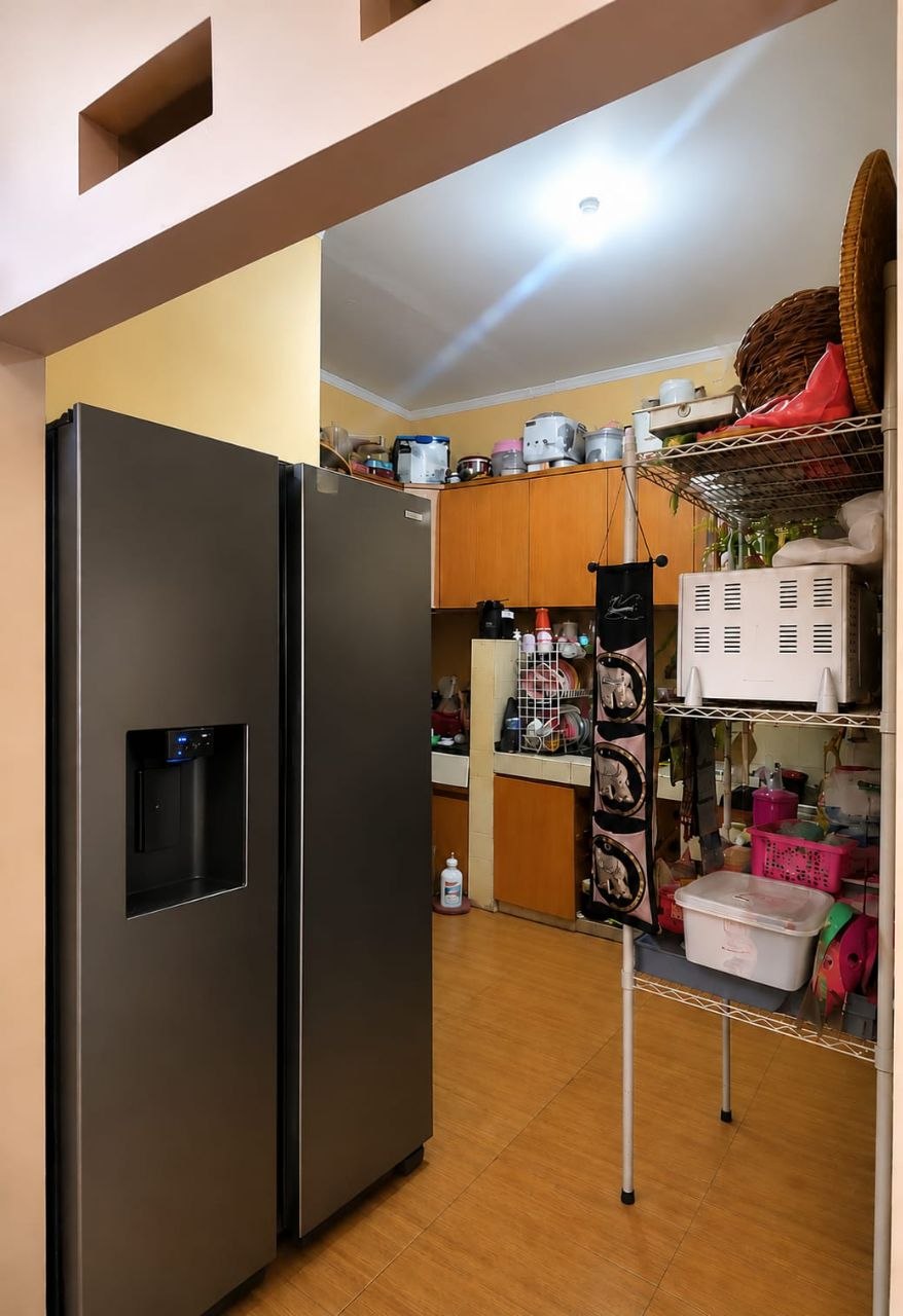 Perumahan Puri Surya Jaya, Cluster Sydney Garden, Gedangan, Sidoarjo — Foto 5