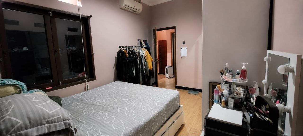 Perumahan Puri Surya Jaya, Cluster Sydney Garden, Gedangan, Sidoarjo — Foto 6