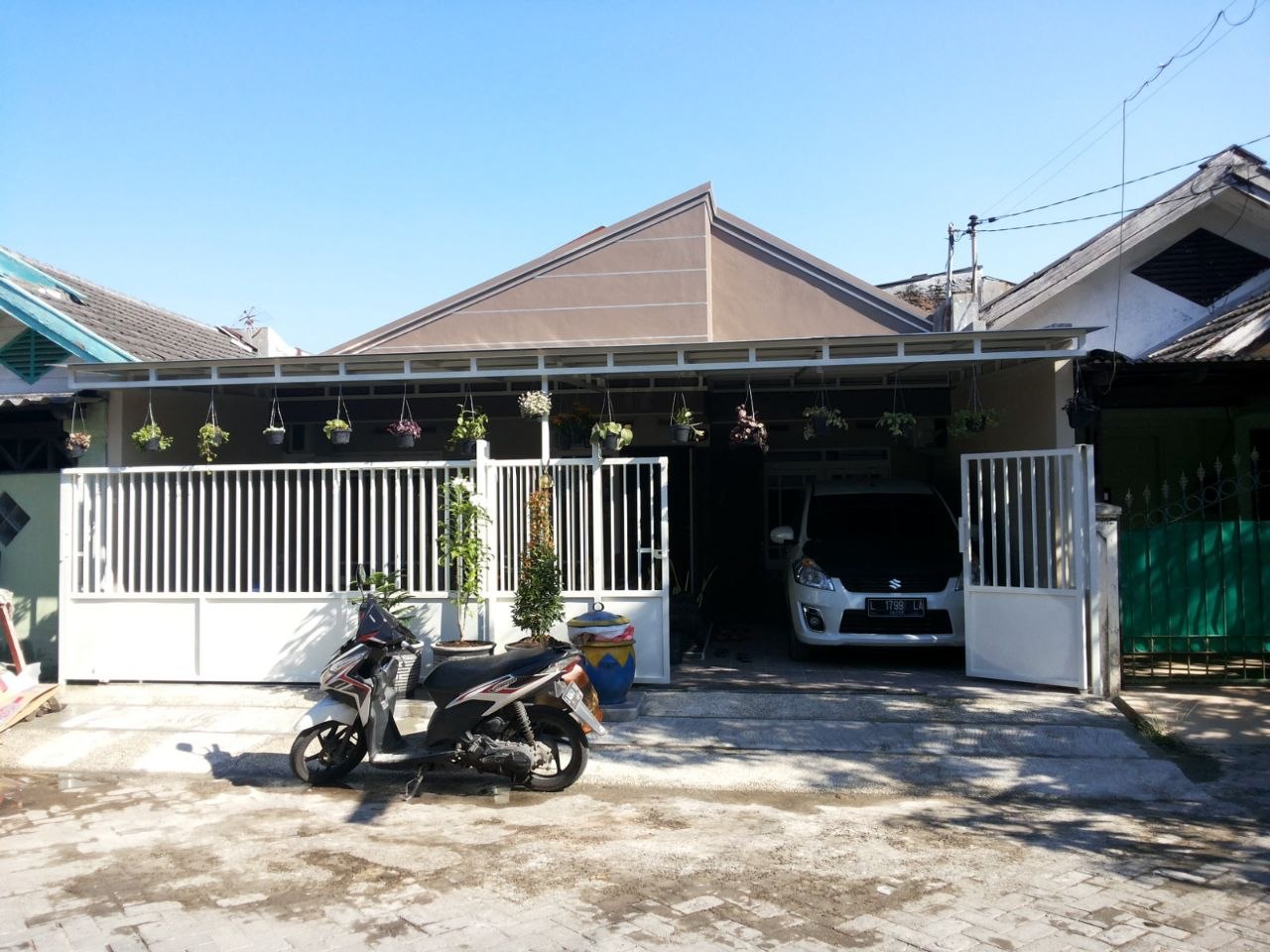 Perumahan Pondok Candra, Cluster Nanas, Waru, Sidoarjo — Foto 1